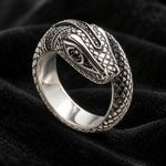 Bague Grand Serpent Gravé Œil Noir - Vignette | Médiéfan