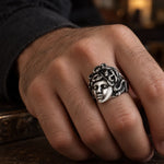 Bague Tête de Méduse Sculptée - Vignette | Médiéfan