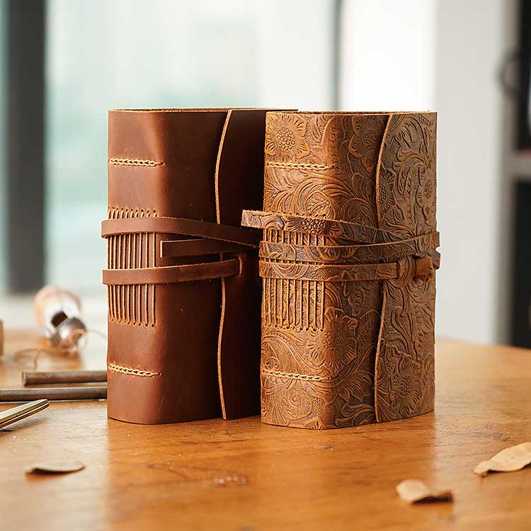 Carnet en Cuir Artisanal