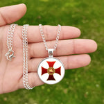 Collier templier pendentif croix rouge émail blanc - Vignette | Médiéfan