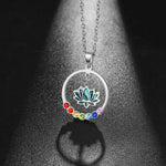 Collier Lotus Irisé dans un Cercle 7 Chakras - Vignette | Médiéfan