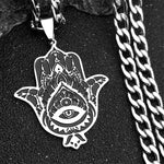 Collier Main de Fatima Émail Bleu Inscription Hébraïque - Vignette | Médiéfan