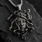 Collier Méduse la Gorgone - Vignette | Médiéfan
