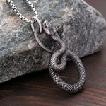Collier Serpent en Boucle - Vignette | Médiéfan