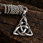 Collier Triquetra aux Deux Serpents - Vignette | Médiéfan