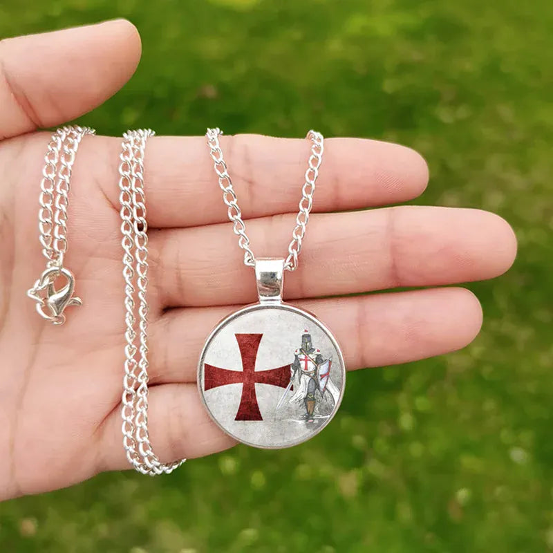 Collier chevaliers templiers Vintage, pendentif croix rouge, Cabochon en verre, longue chaîne, croix Solomons, symbole maçonnique H / Silver