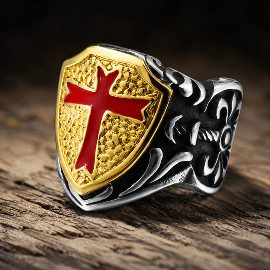 Bague bouclier templier croix rouge doré