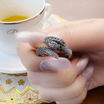 Bague Grand Serpent Gravé Œil Noir - Vignette | Médiéfan