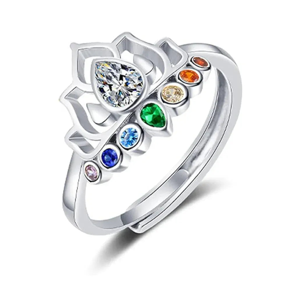 Bague Lotus Ajourée à Zircon Poire et 7 Chakras Argenté