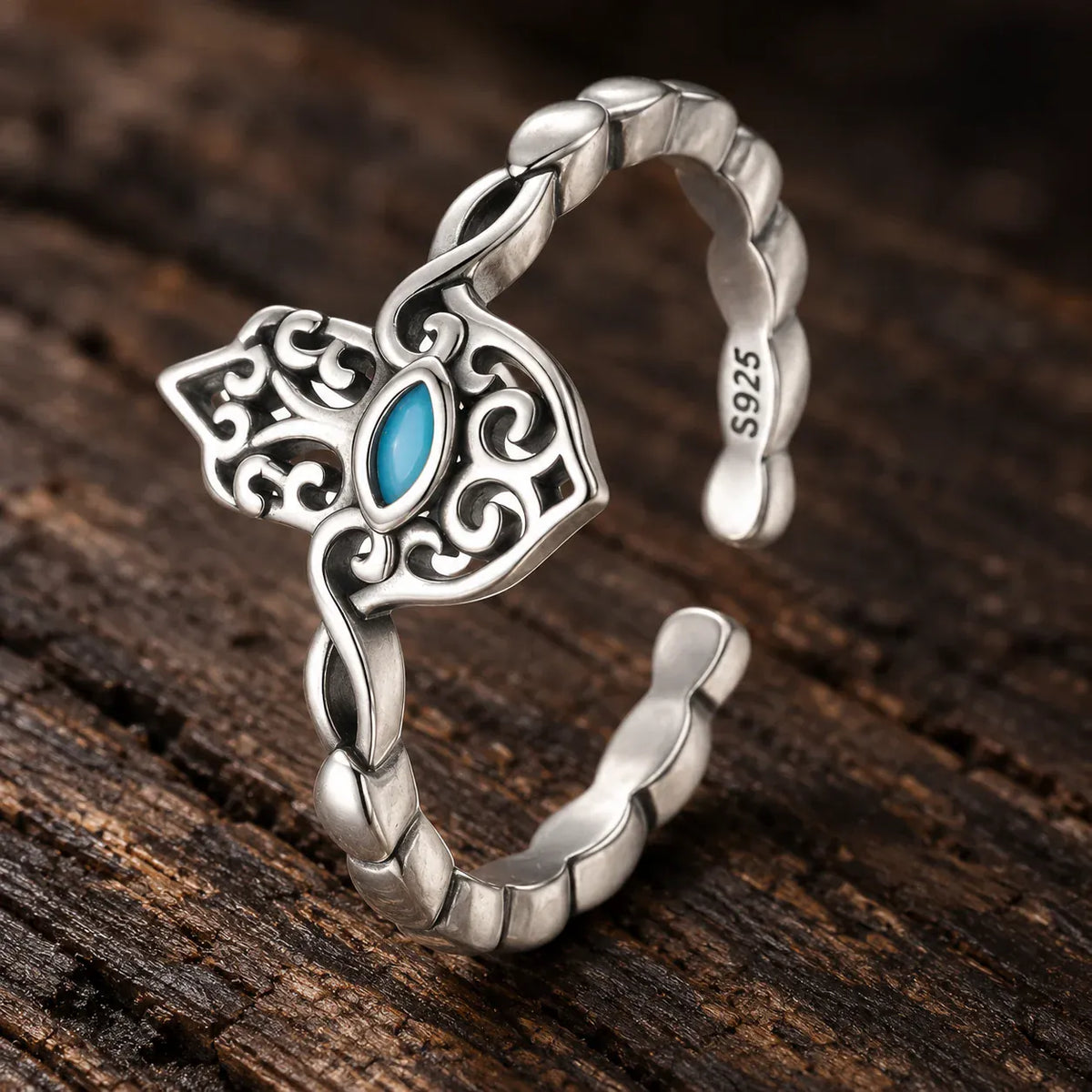 Bague Main de Fatima Filigranée à Pierre Bleue Réglable