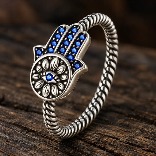 Bague Main de Fatima Pavée Bleue sur Anneau Torsadé
