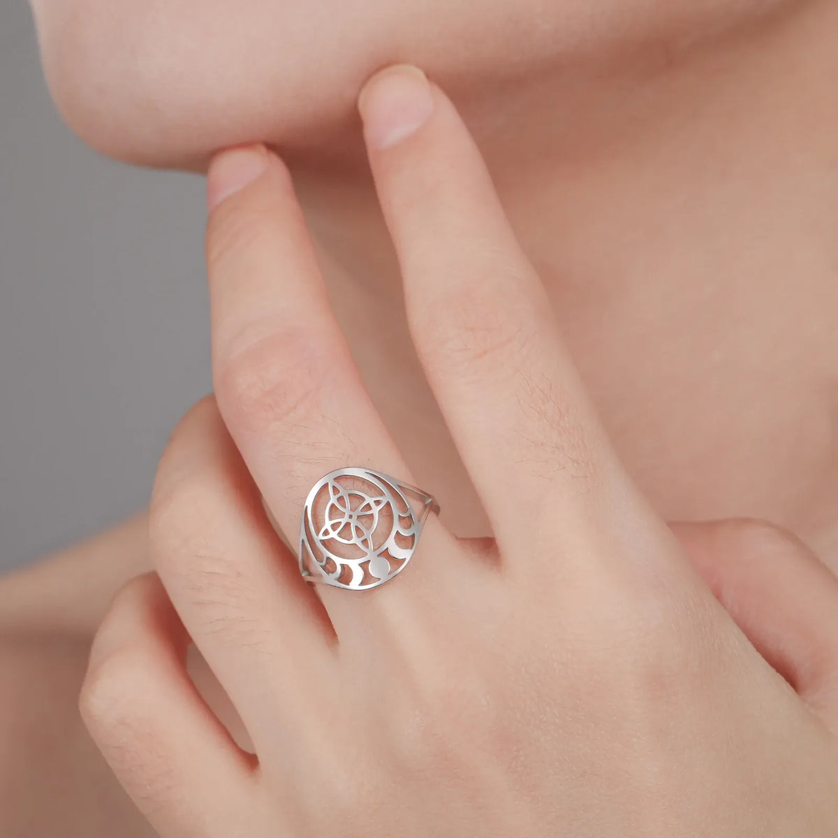 Bague Nœud de Sorcière et Phases de Lune