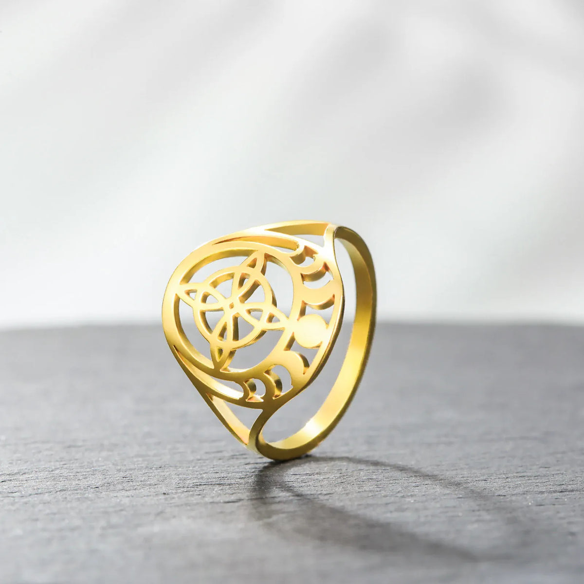 Bague Nœud de Sorcière et Phases de Lune