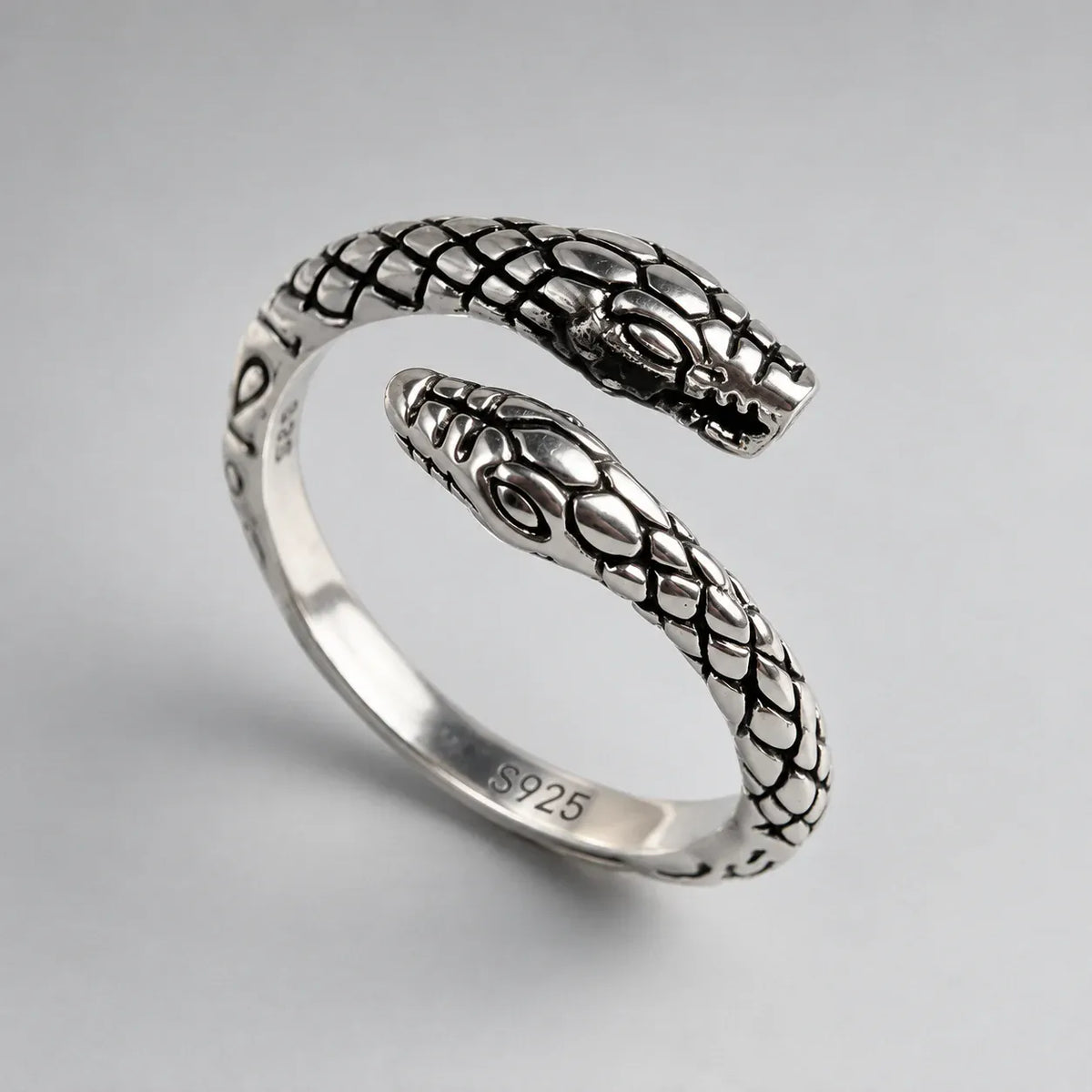 Bague Serpent Bicéphale Gueule Ouverte Réglable