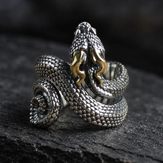 Bague Serpent Dressé aux Rehauts Dorés