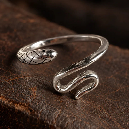Bague Serpent Minimaliste Ondulé Réglable