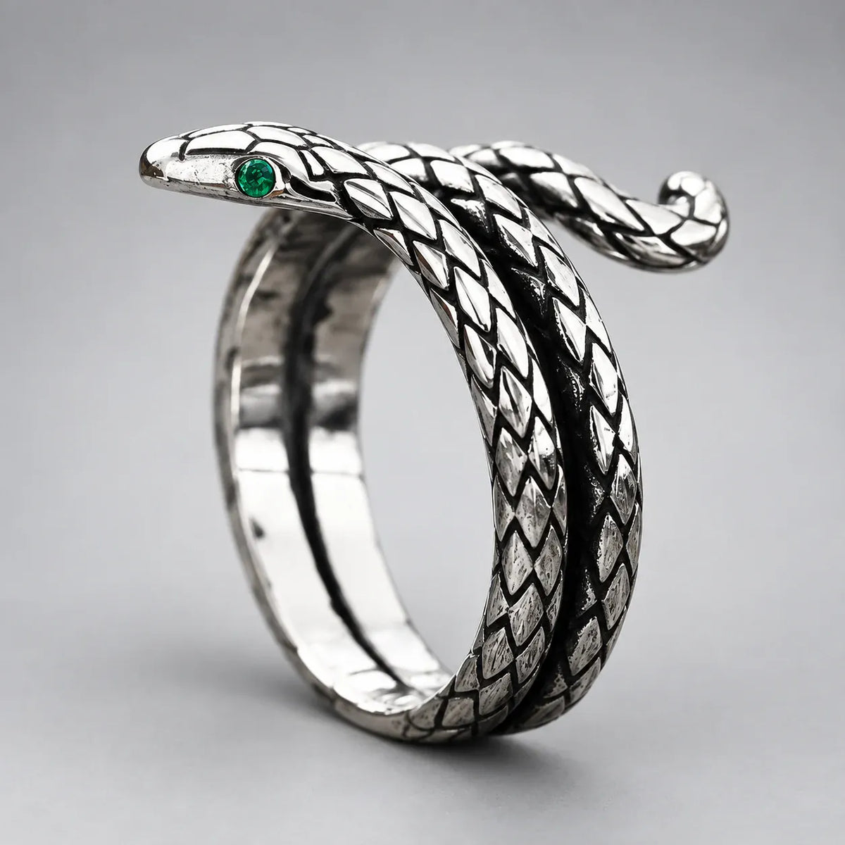 Bague Serpent Spirale Œil Vert 8