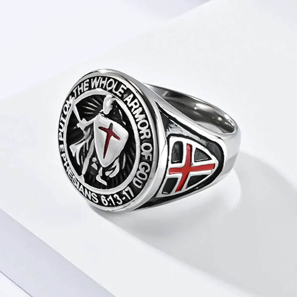 Bague templière croix pattée rouge « Armor of God » dorée