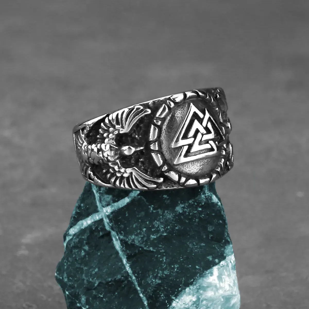 Bague Viking Raven Simple en acier inoxydable pour hommes, tendance rétro Odin, Triangle Punk, amulette, bijoux, vente en gros
