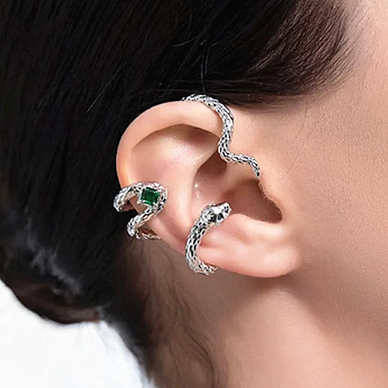 Bijou d’Oreille Serpent à la Pierre Verte