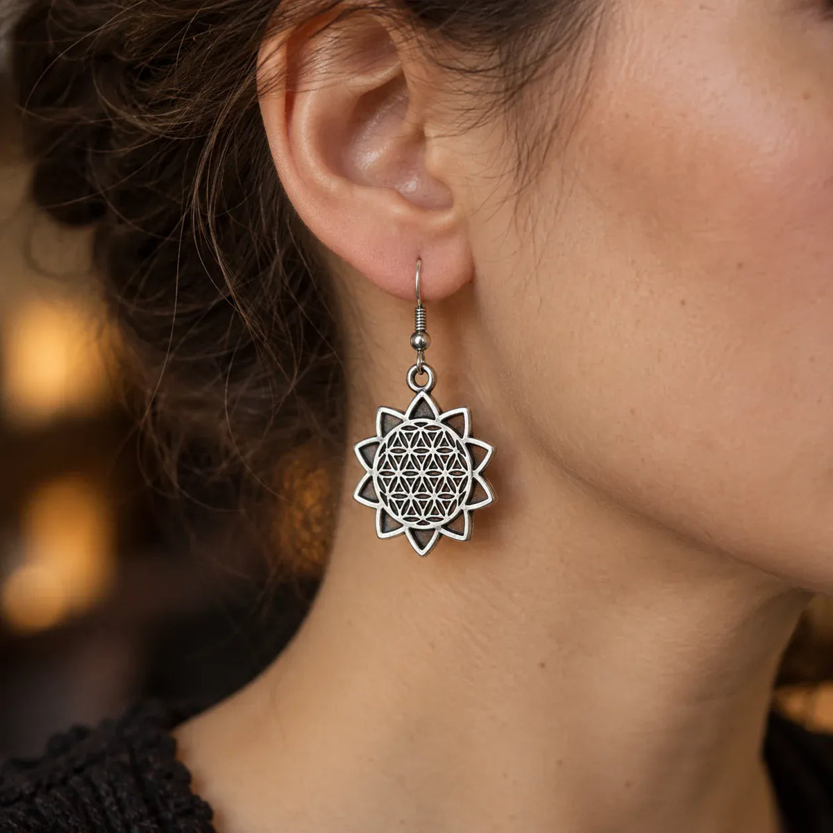 Boucles d'Oreilles Fleur de Vie Soleil Étoilé Argenté