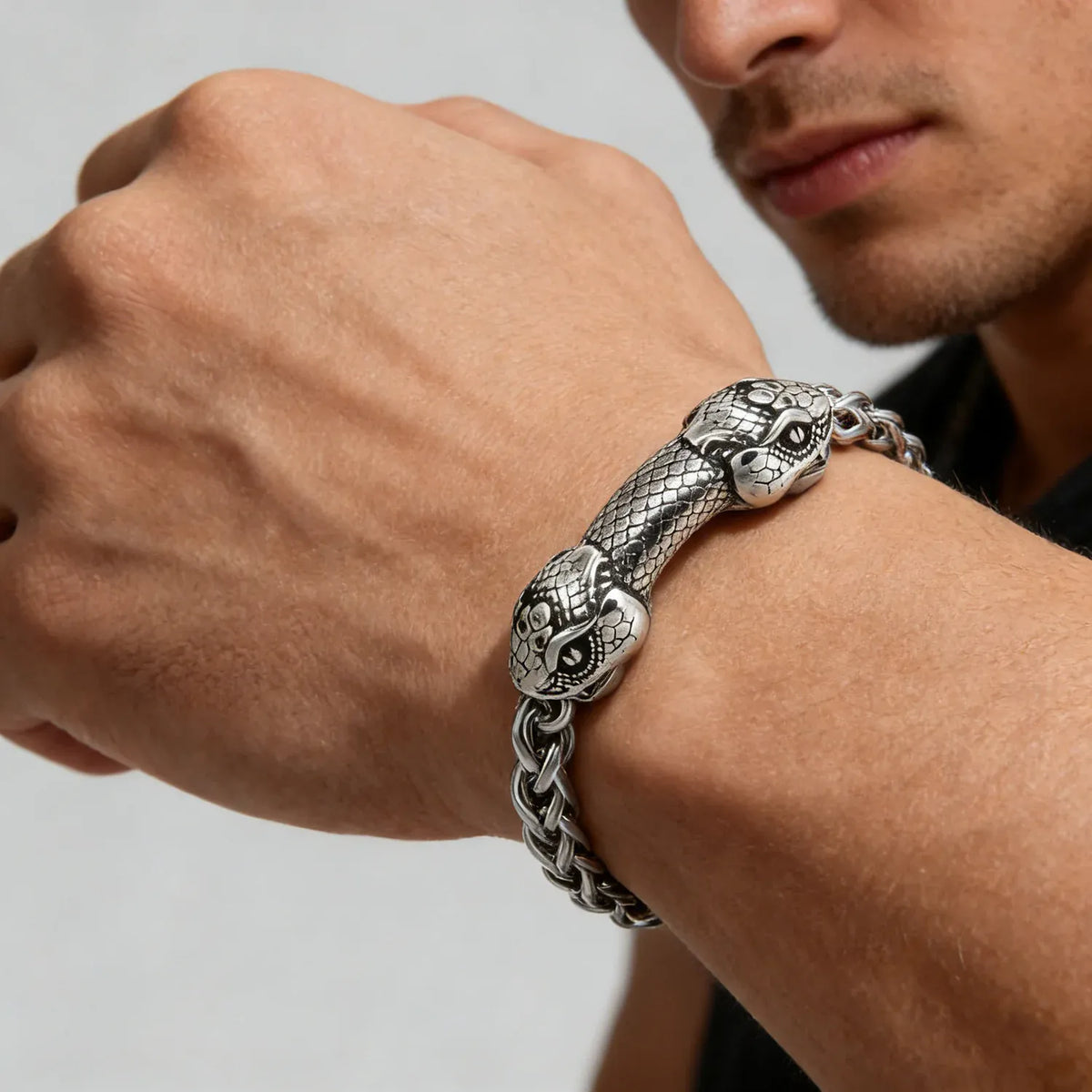 Bracelet Double Tête de Serpent sur Chaîne