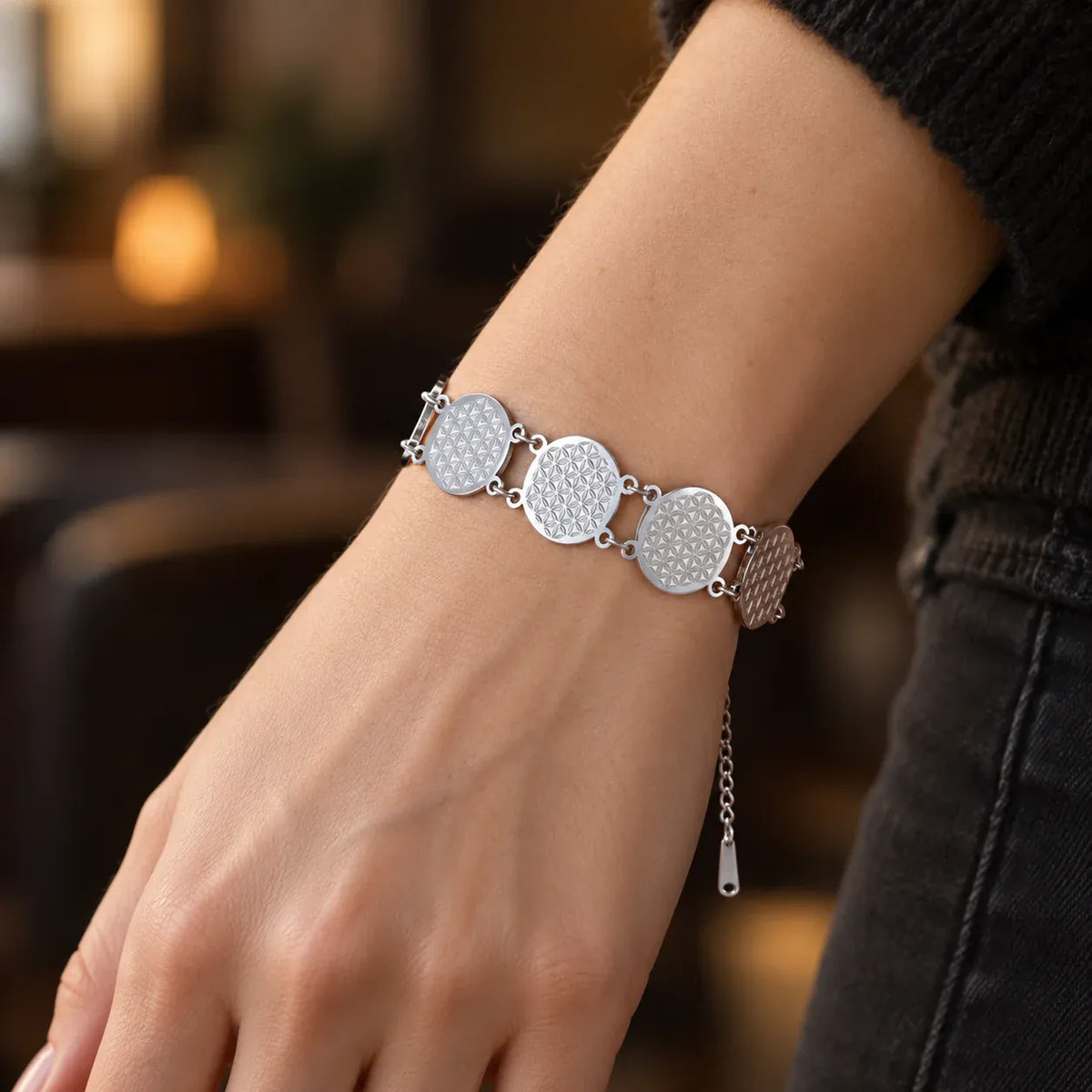 Bracelet Fleur de Vie à Pétales Gravés