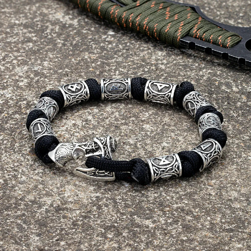 Bracelet Hache Viking Noir / 19 cm