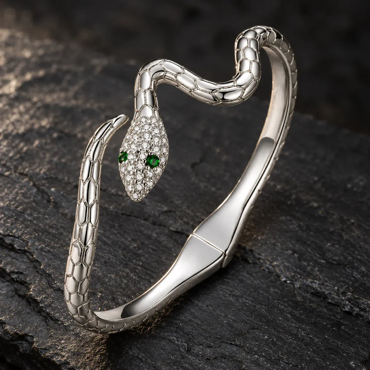 Bracelet Serpent Femme à Tête Scintillante