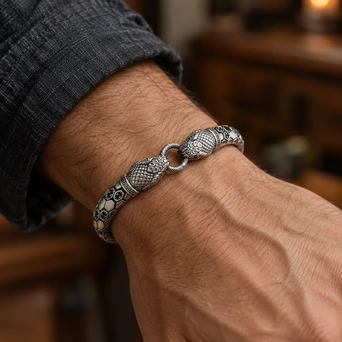 Bracelet Serpents Jumeaux à l'Anneau