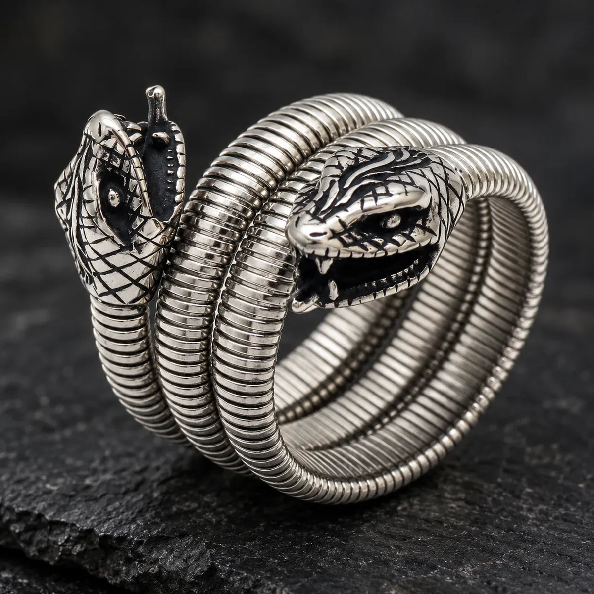 Bracelet Spirale à Deux Têtes de Serpent