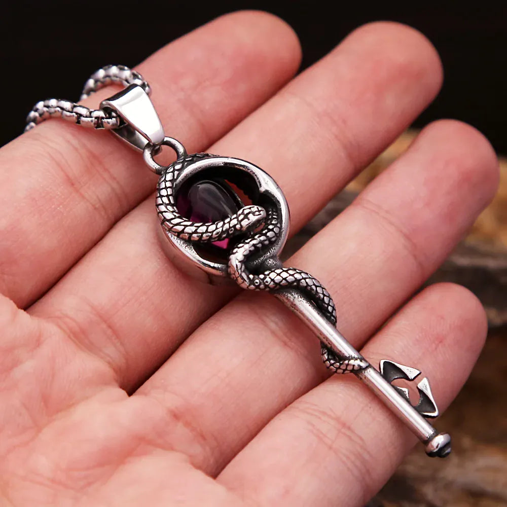 Collier Clé au Serpent et Pierre Pourpre