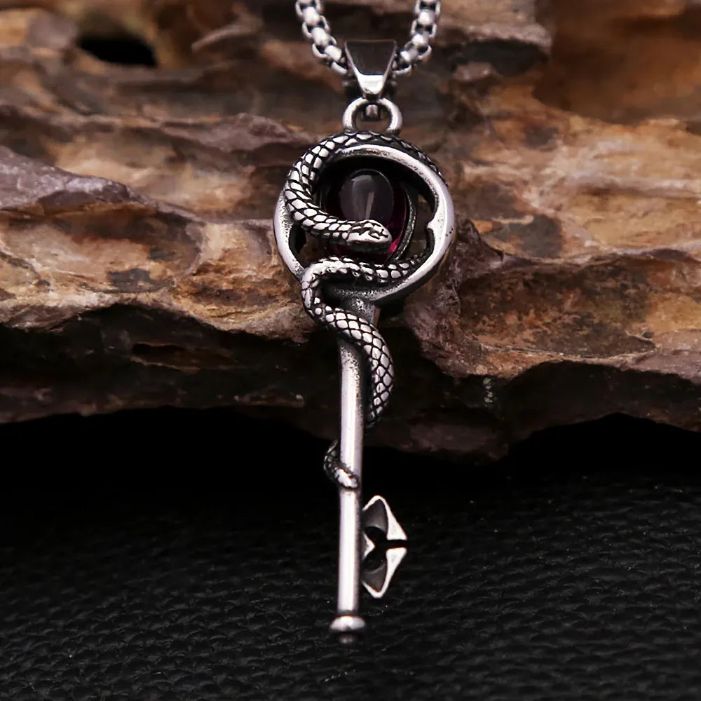 Collier Clé au Serpent et Pierre Pourpre