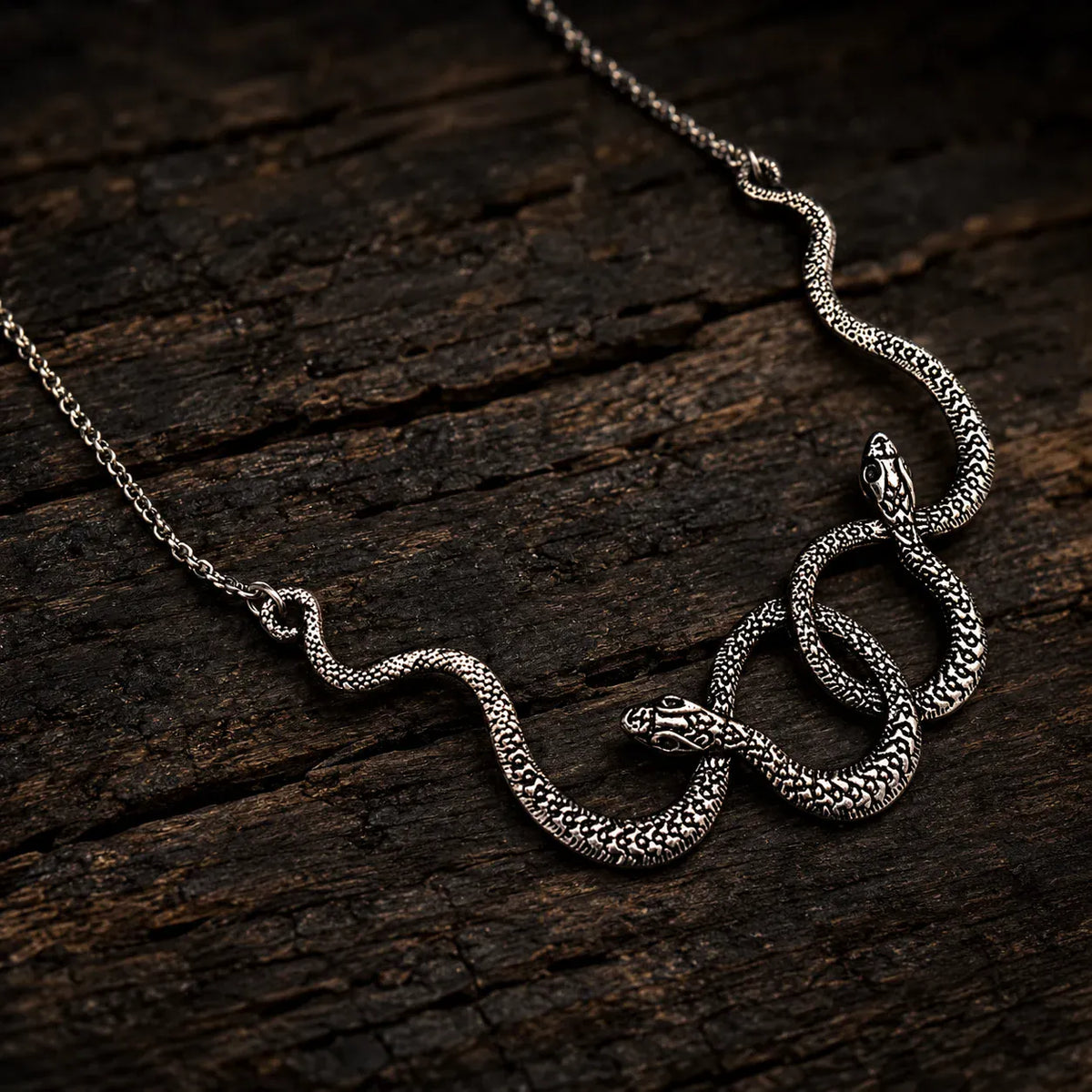 Collier Deux Serpents Enlacés