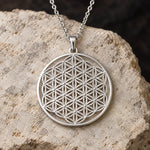Collier Grande Fleur de Vie Perlée - Vignette | Médiéfan
