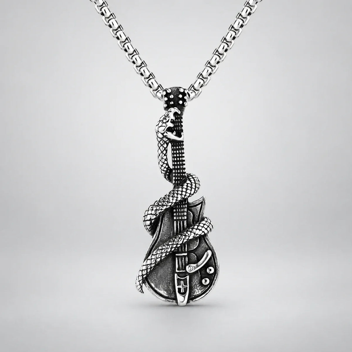 Collier Guitare au Serpent Chaîne 50 cm