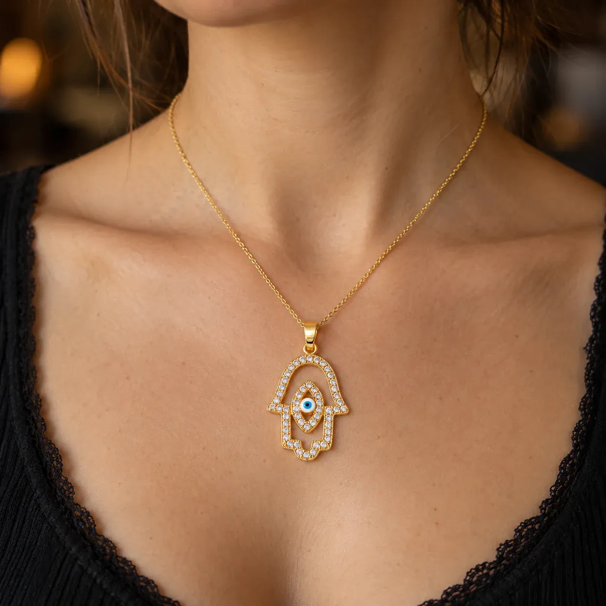 Collier Main de Fatima Dorée Pavée Œil Bleu Doré