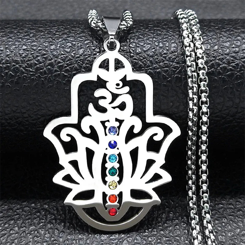 Collier Main de Fatima Om et Lotus 7 Chakras Argenté
