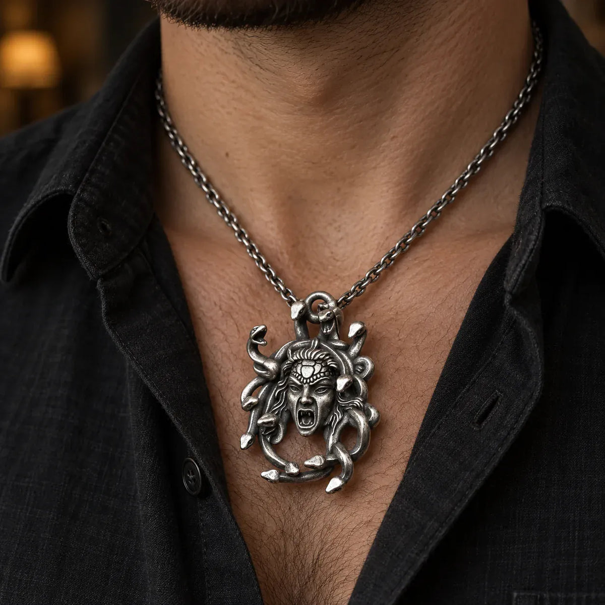 Collier Méduse Hurlante