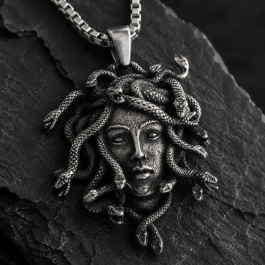 Collier Méduse la Gorgone