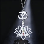 Collier Om et Yogi en Lotus 7 Chakras - Vignette | Médiéfan