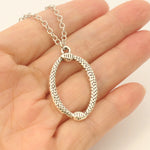 Collier Ovale aux Deux Serpents - Vignette | Médiéfan