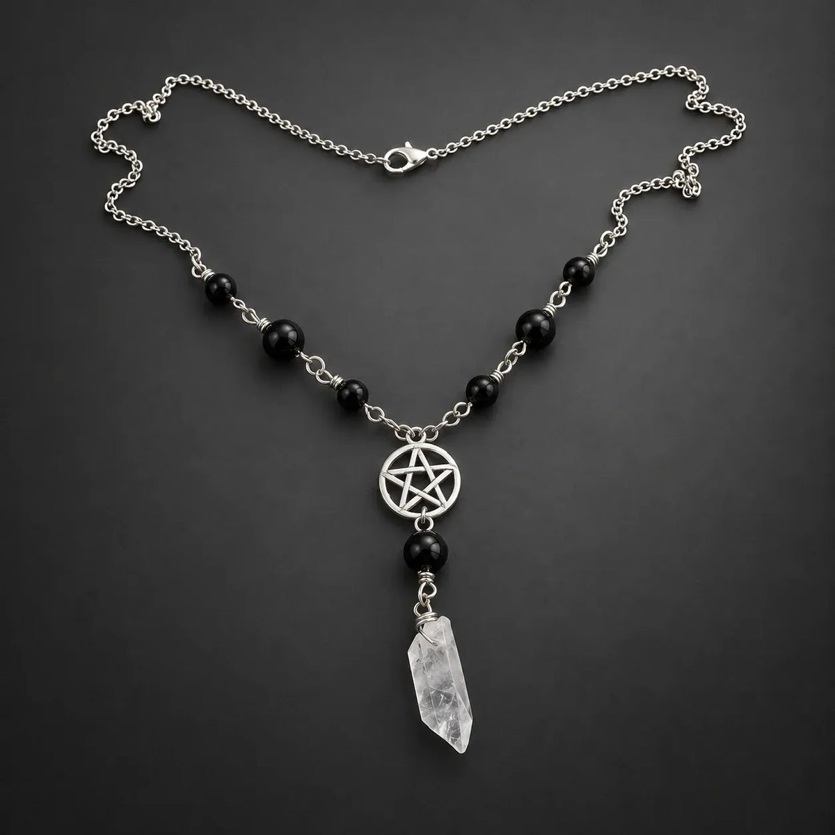 Collier Pentacle Perlé à Pointe de Cristal
