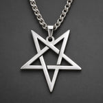 Collier Pentagramme Inversé Ajouré - Vignette | Médiéfan