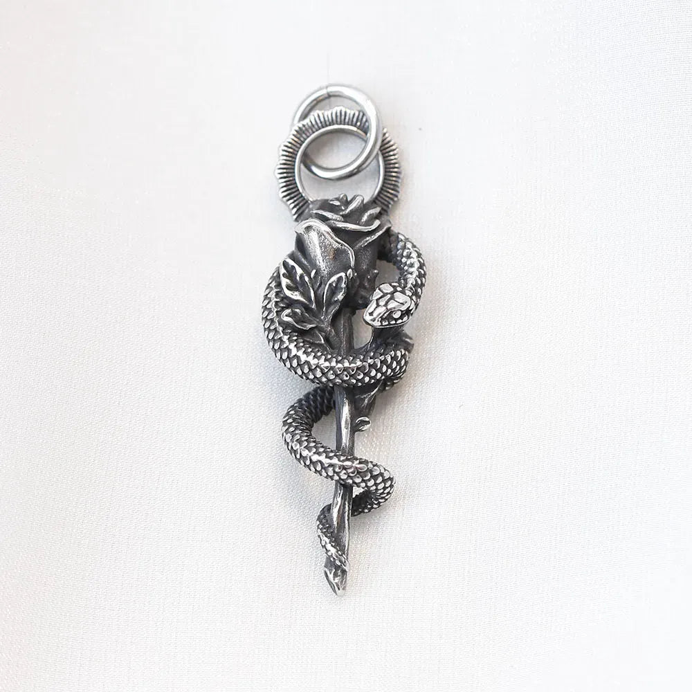 Collier Serpent à la Rose