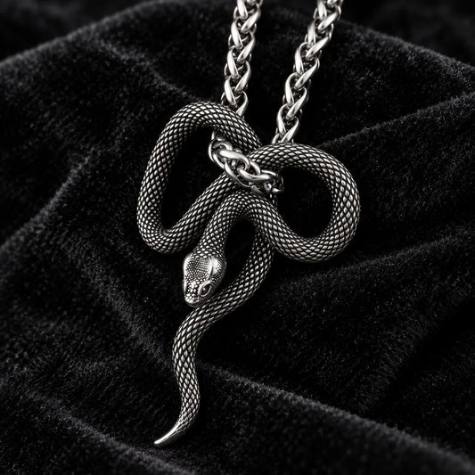 Collier Serpent Noué