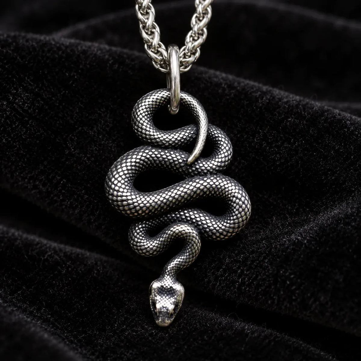 Collier Serpent Ondoyant