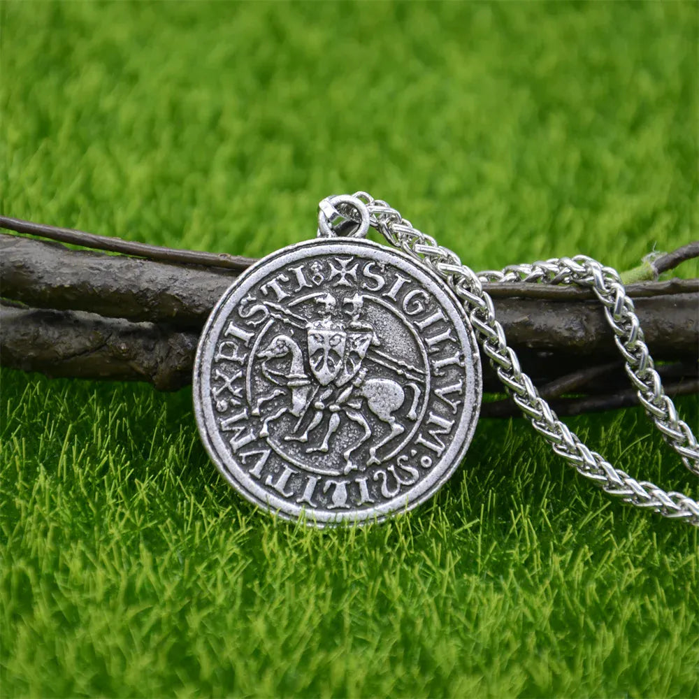 Collier templier pendentif sceau des cavaliers « Sigillum Militum » Chaîne en métal argentée