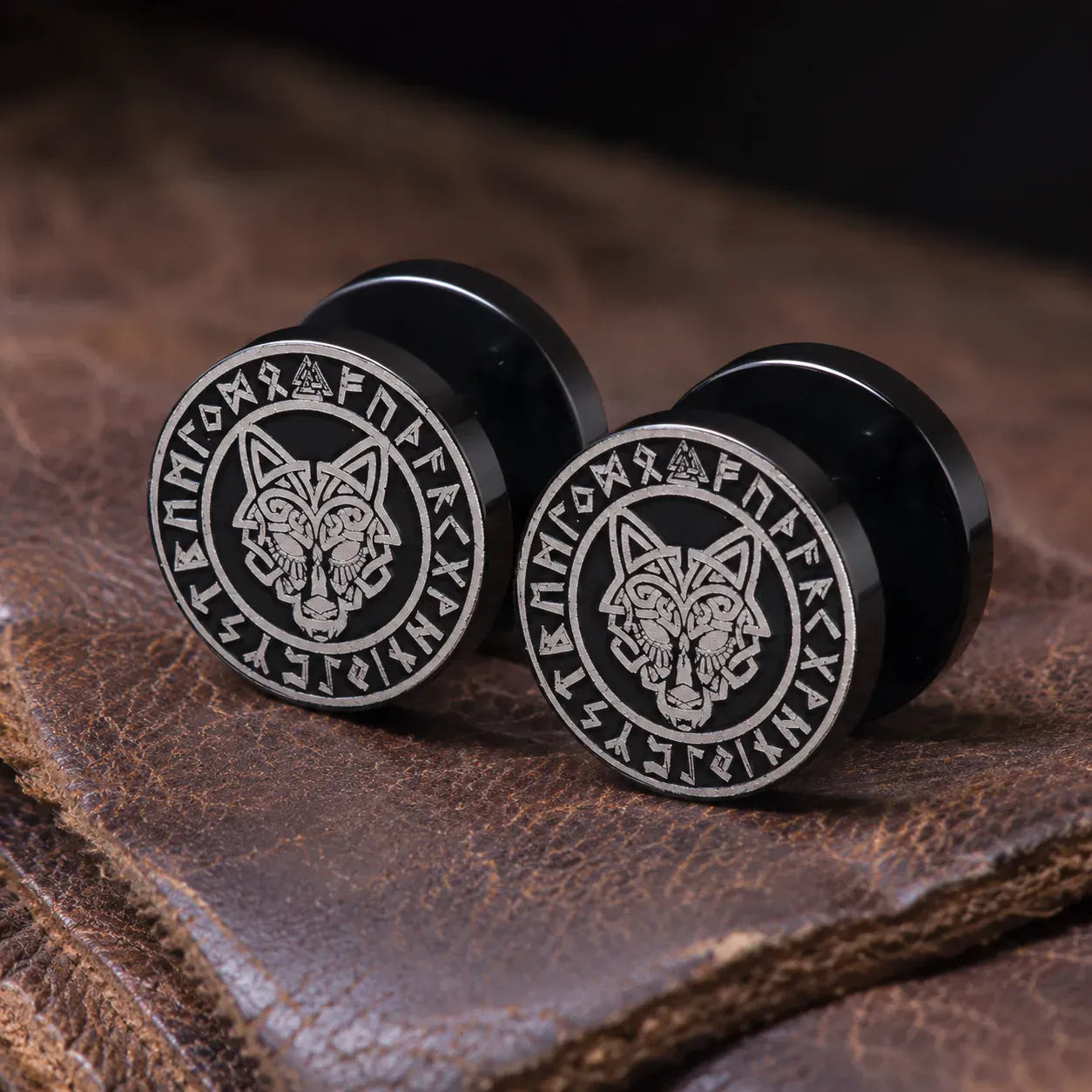 Faux Plugs Loup Nordique