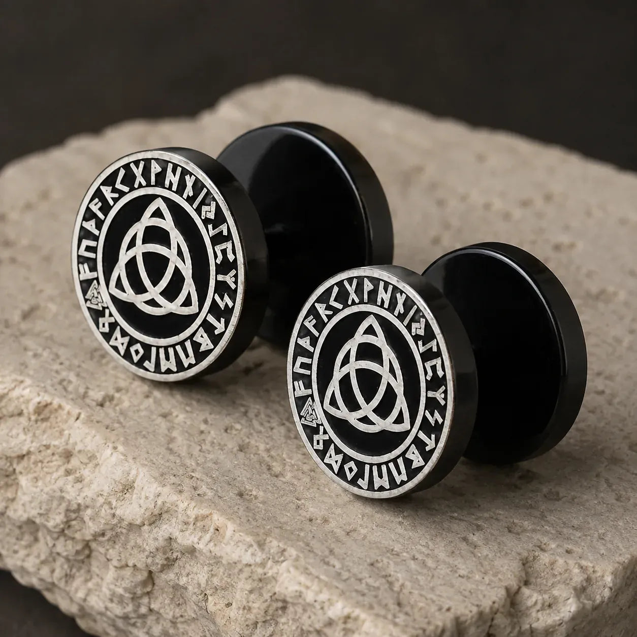 Faux Plugs Triquetra Noir